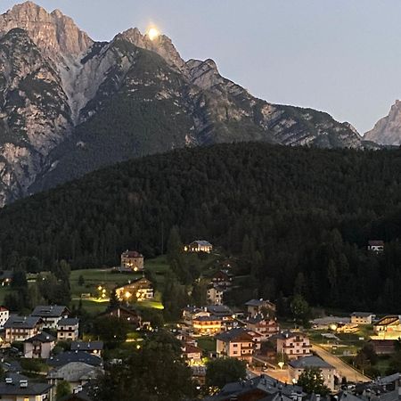 Appartamento Reggia Al Sole Pieve di Cadore Esterno foto